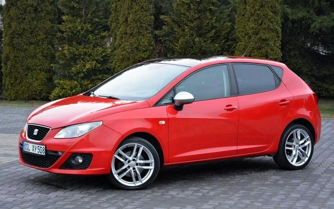 Seat Ibiza cena 26900 przebieg: 234100, rok produkcji 2012 z Borne Sulinowo małe 596
